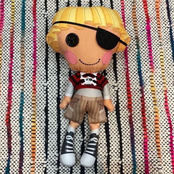 Lalaloopsy Boy Doll Pirate with Patch Eye - Picture 1 of 6